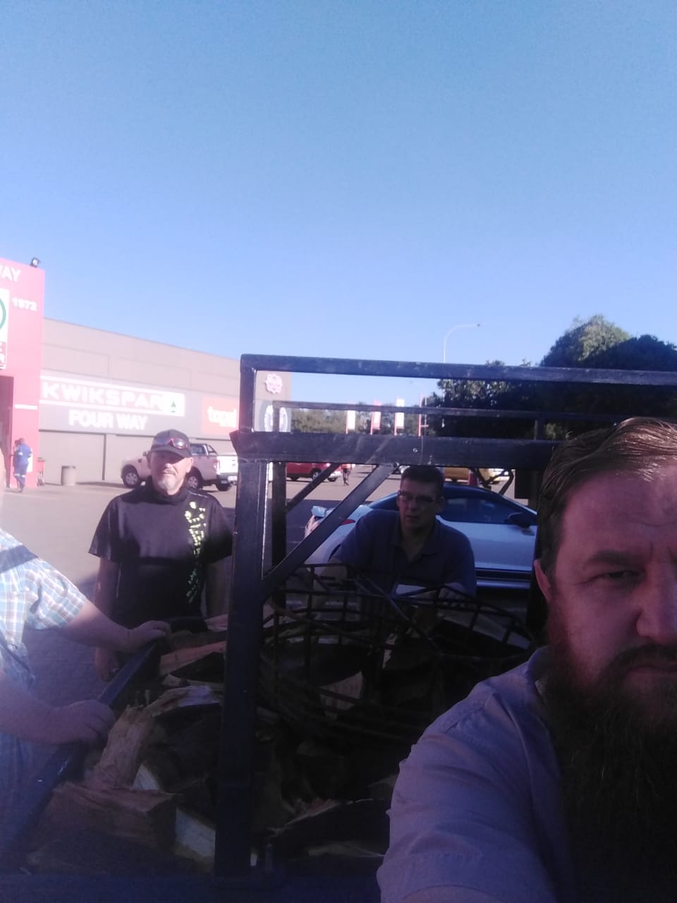 Ons Maak reg vir die pad1